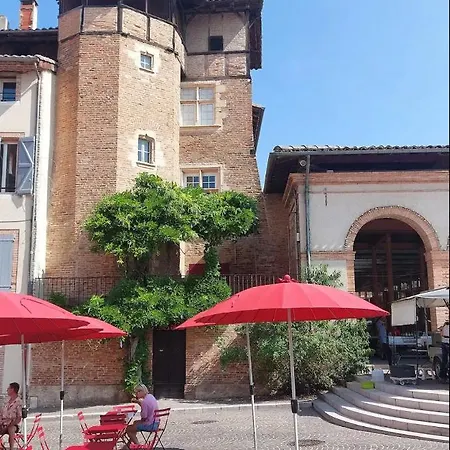 Joli 40 M 2 Apartment *